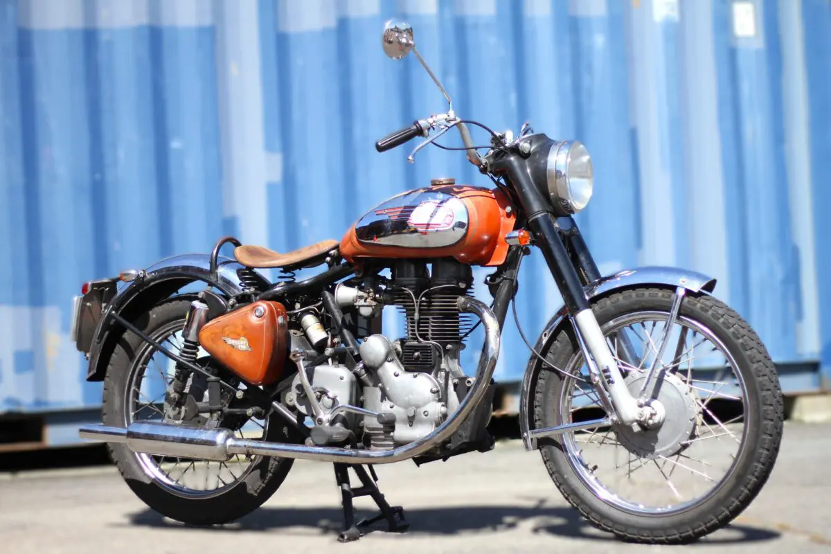 若いライダーに魅力を知ってもらいたい！ ロイヤルエンフィールド