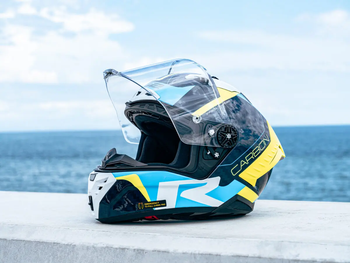 MFJ規格対応のヘルメットがこの価格！？LS2のフルフェイスヘルメット