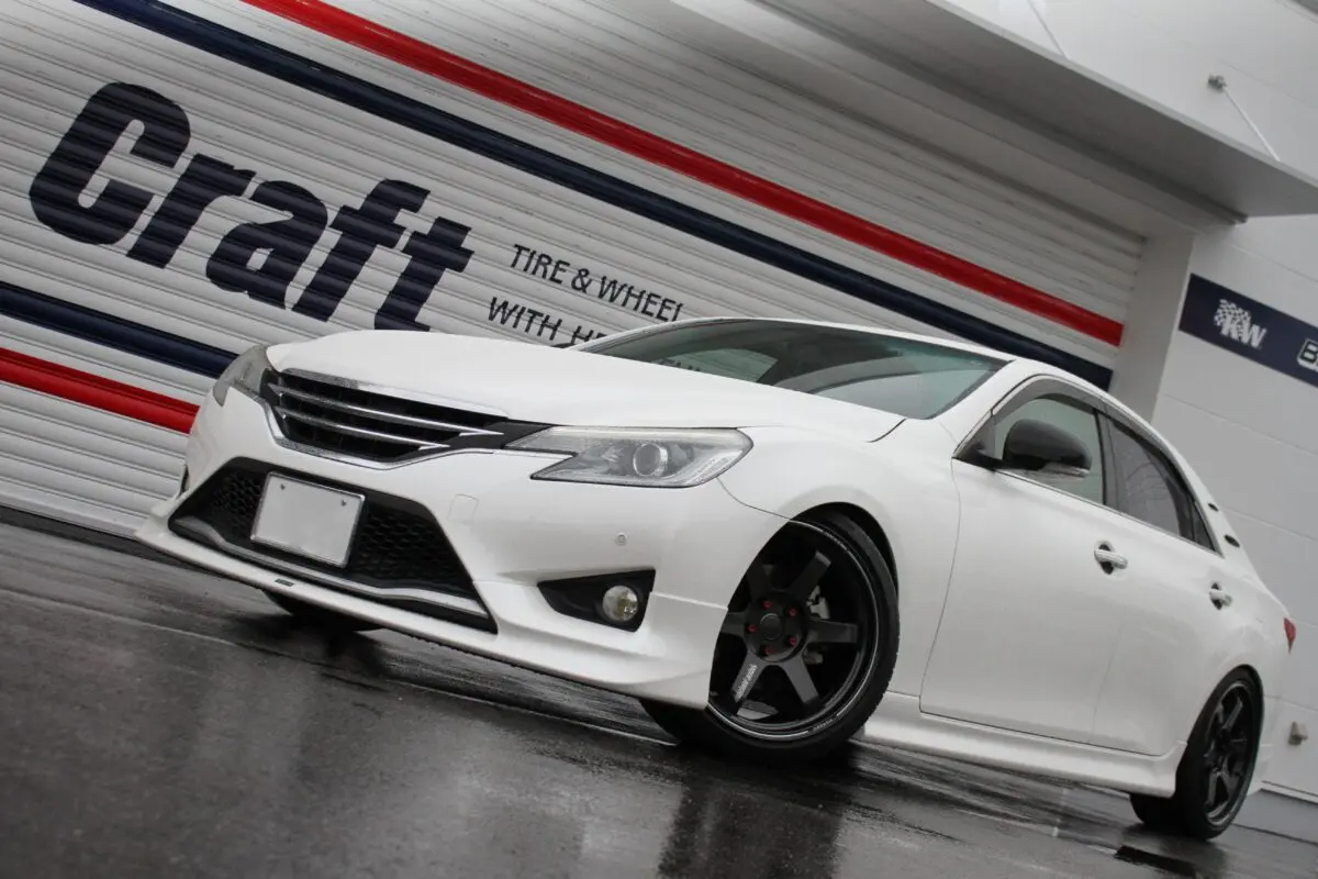 今も古さを感じさせない平成の名車 トヨタ マークX【みんなのクルマ