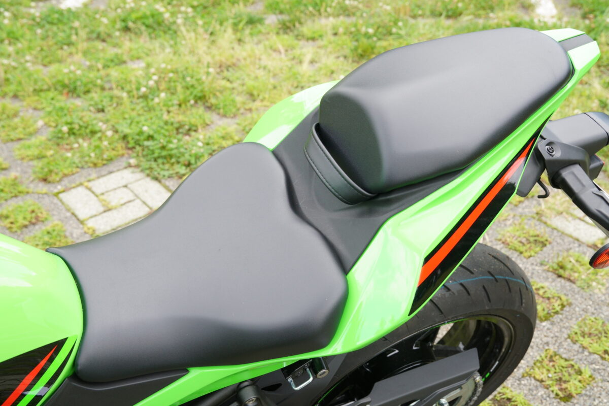 12月30日以降 トリックスター / Ninja ZX-25R(21-22)レーシングフルエキゾースト