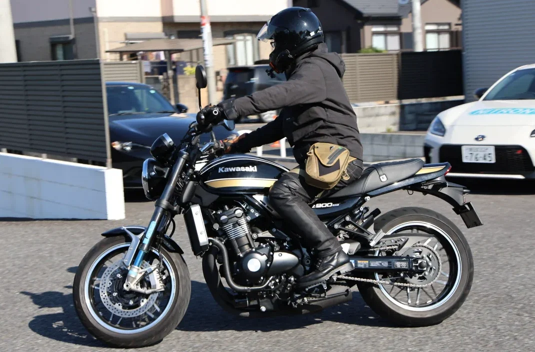 Technix Demo Day　Technix　25mmローダウン　KAWASAKI Z900RS