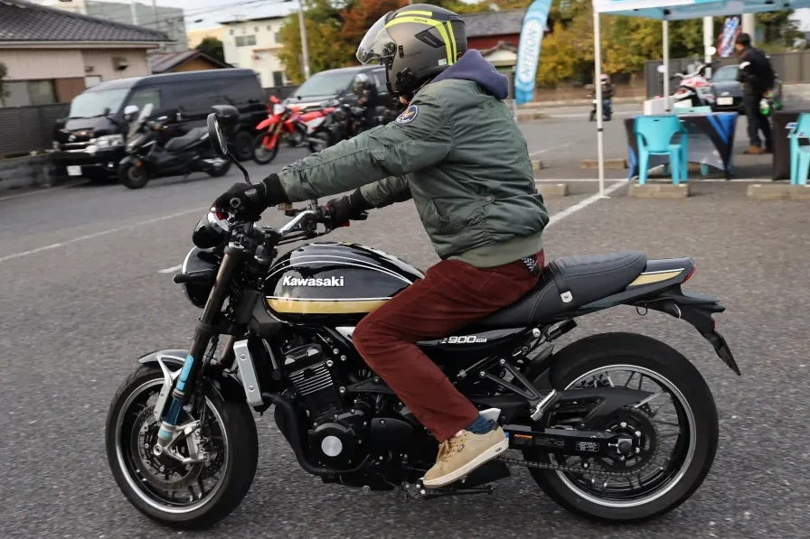 Technix Demo Day Technix 25mmローダウン KAWASAKI Z900RS