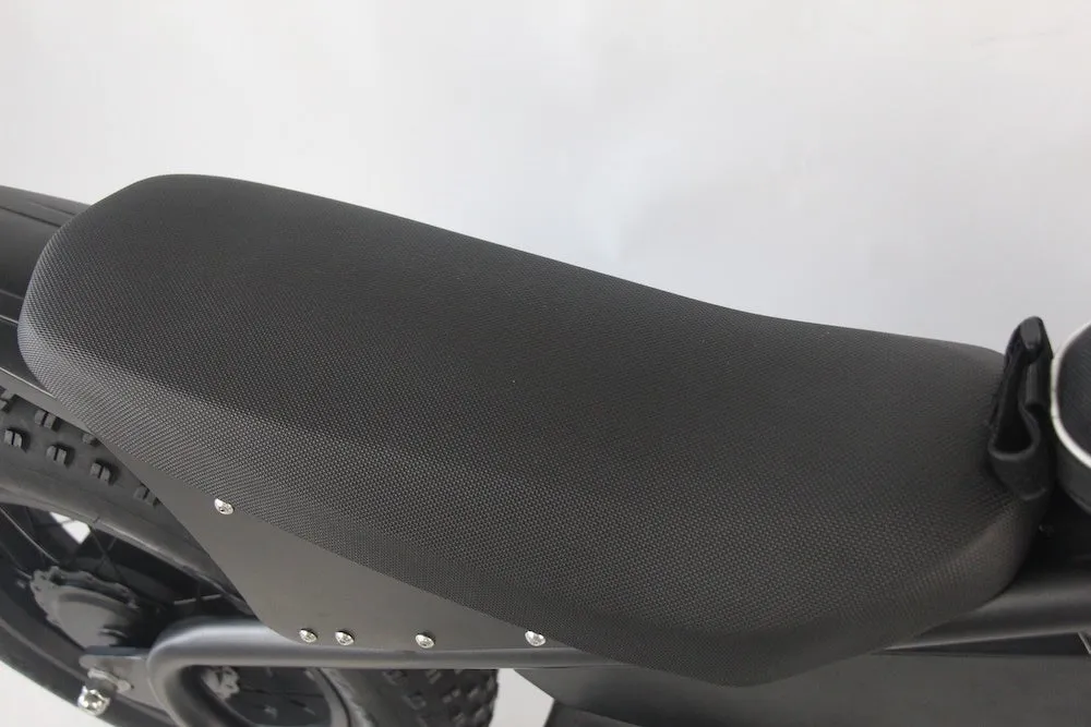 wonkeyのクッションサドル