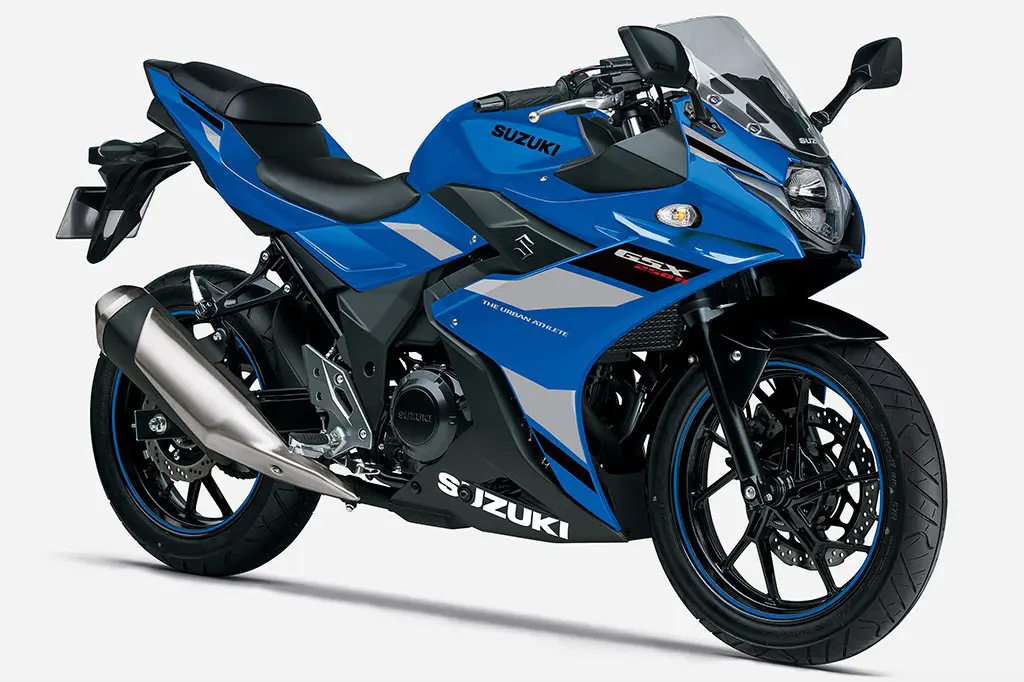 スズキ「GSX250R」が新色で登場 街乗り快適バイクに新たな魅力