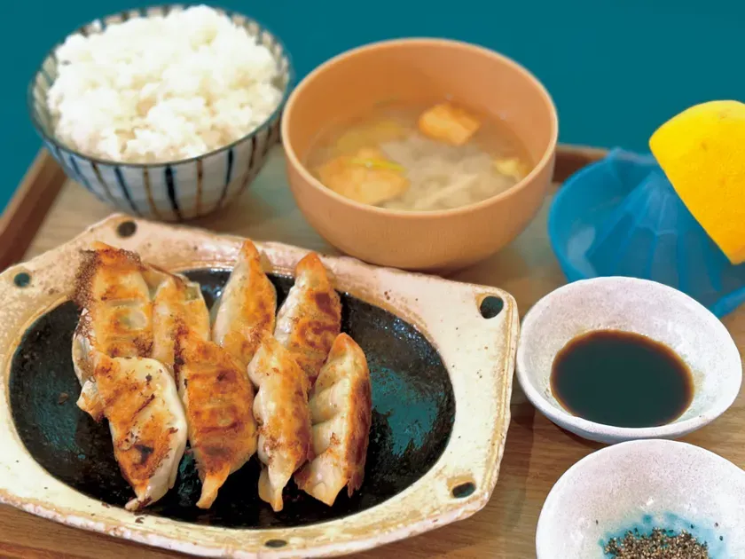波乗りレモン餃子定食