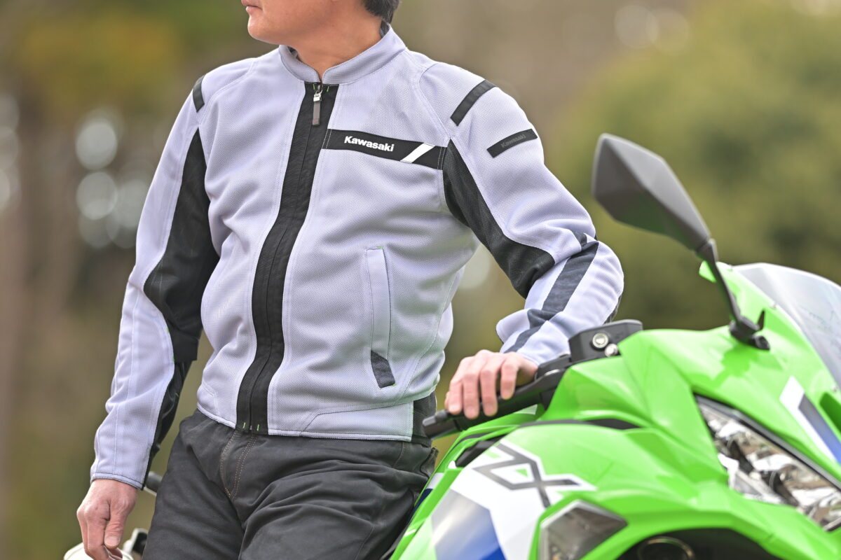 酷暑はフルメッシュジャケットで涼しく乗り切れ！　＃着るカワサキ【カワサキ　サマーメッシュジャケット】