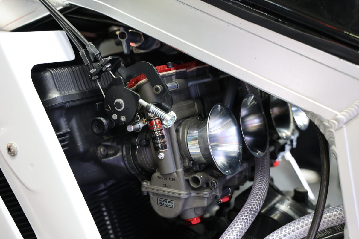 GSX-R1100用の復刻パーツ