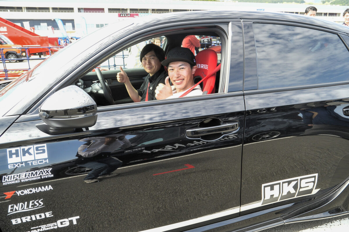 純正の不満を“気持ちよさ”に変える。HKS「ハイパーマックスS」はどんな