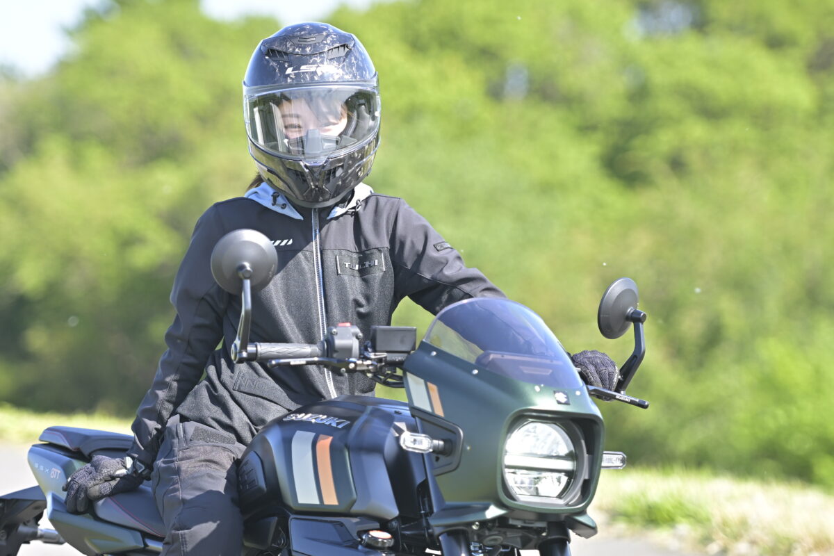 『DRAGON』はスーパースポーツはもちろんですが、色々なバイクに似合いそうですよね!