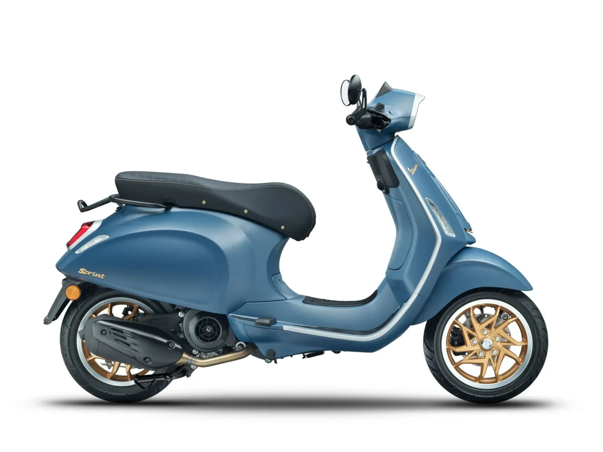 新型ベスパ スプリント 180 Officina 8のフロント